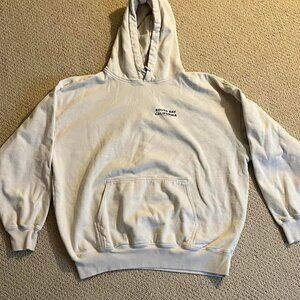 Brandy Melville Women's White and Cream Sweatshirt